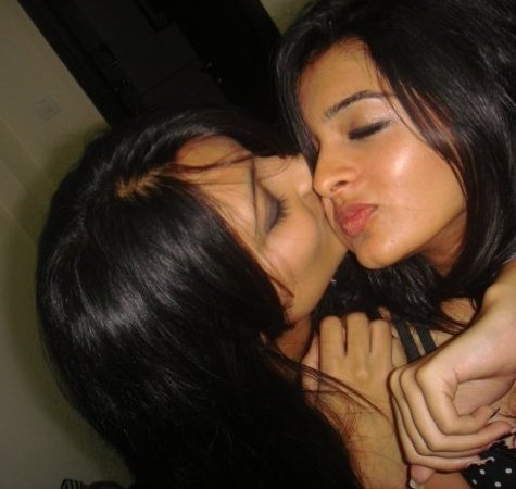 celebrities dating sites sexy leg ass picture